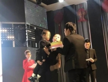 ?4歲男孩和媽媽辦“婚禮”，真相令人淚崩！